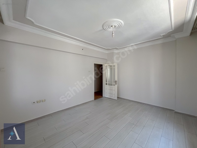 ALP ASİSTANLIK'TAN BULVAR ÜZERİNDE GENİŞ 3+1 KİRALIK DAİRE - 19. küçük görsel