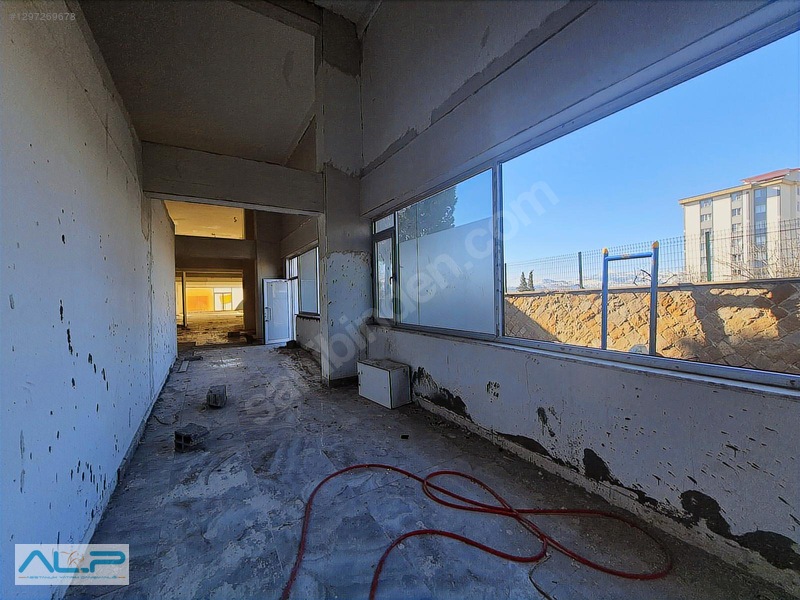 ALP ASİSTANLIK'TAN HG HOSPITAL KARŞISI BULVAR ÜZERİ GENİŞ İŞYERİ - 24. küçük görsel