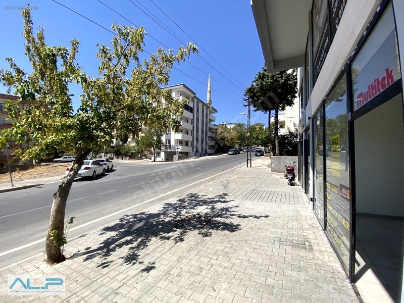 ALP ASİSTANLIK'TAN YILLIK 200.000 KİRA GETİRİLİ SATILIK İŞYERİ - 10. küçük görsel