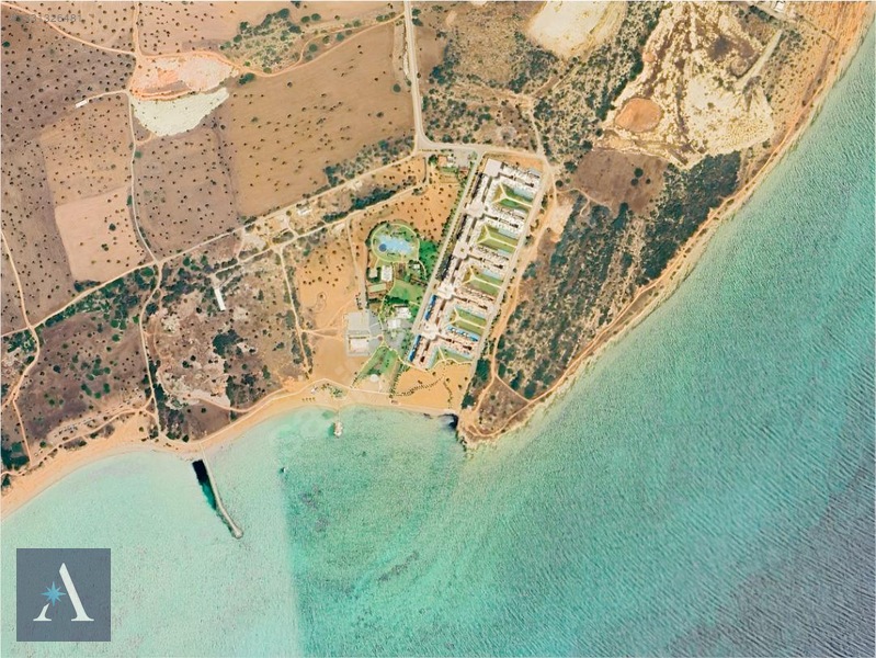 KIBRIS BAFRA THALASSA BEACHTE DENİZE SIFIR SATILIK 1+0 FIRSATI - 18. küçük görsel